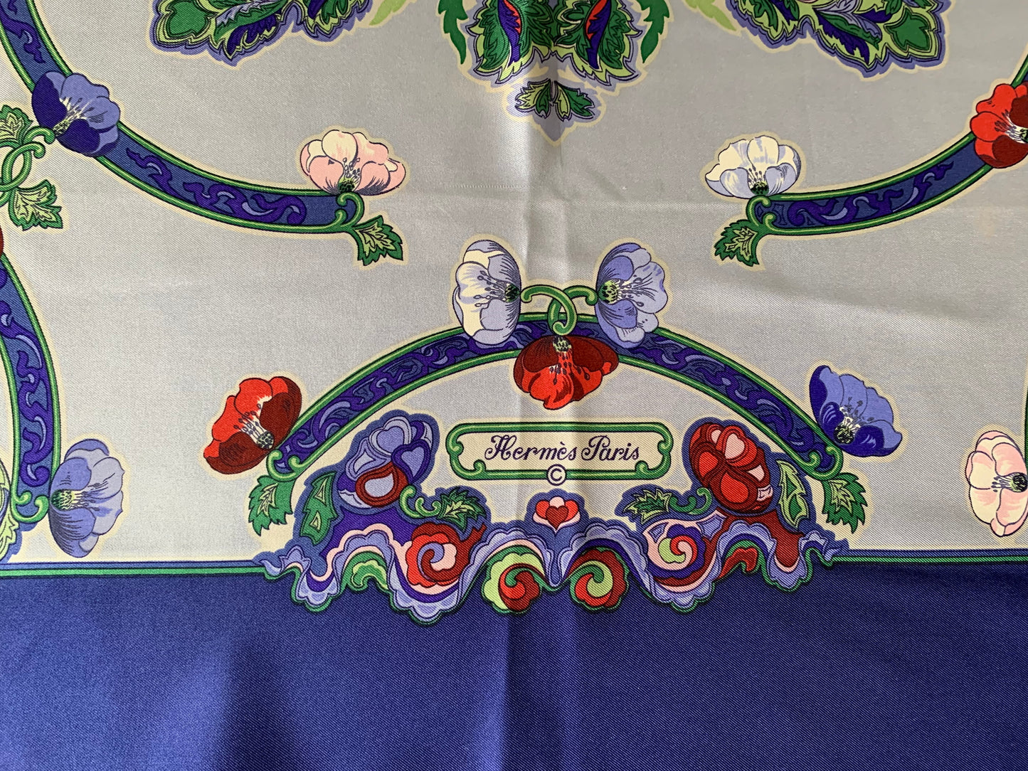 Foulard Hermès « Anémones »
