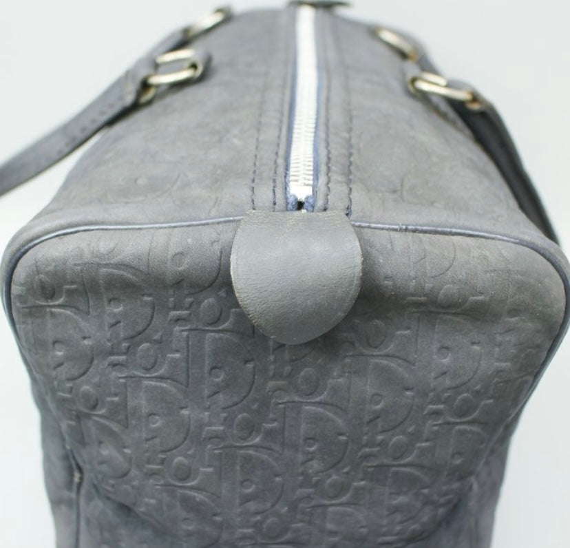 Sac cuir embosse logo oblique Christian Dior