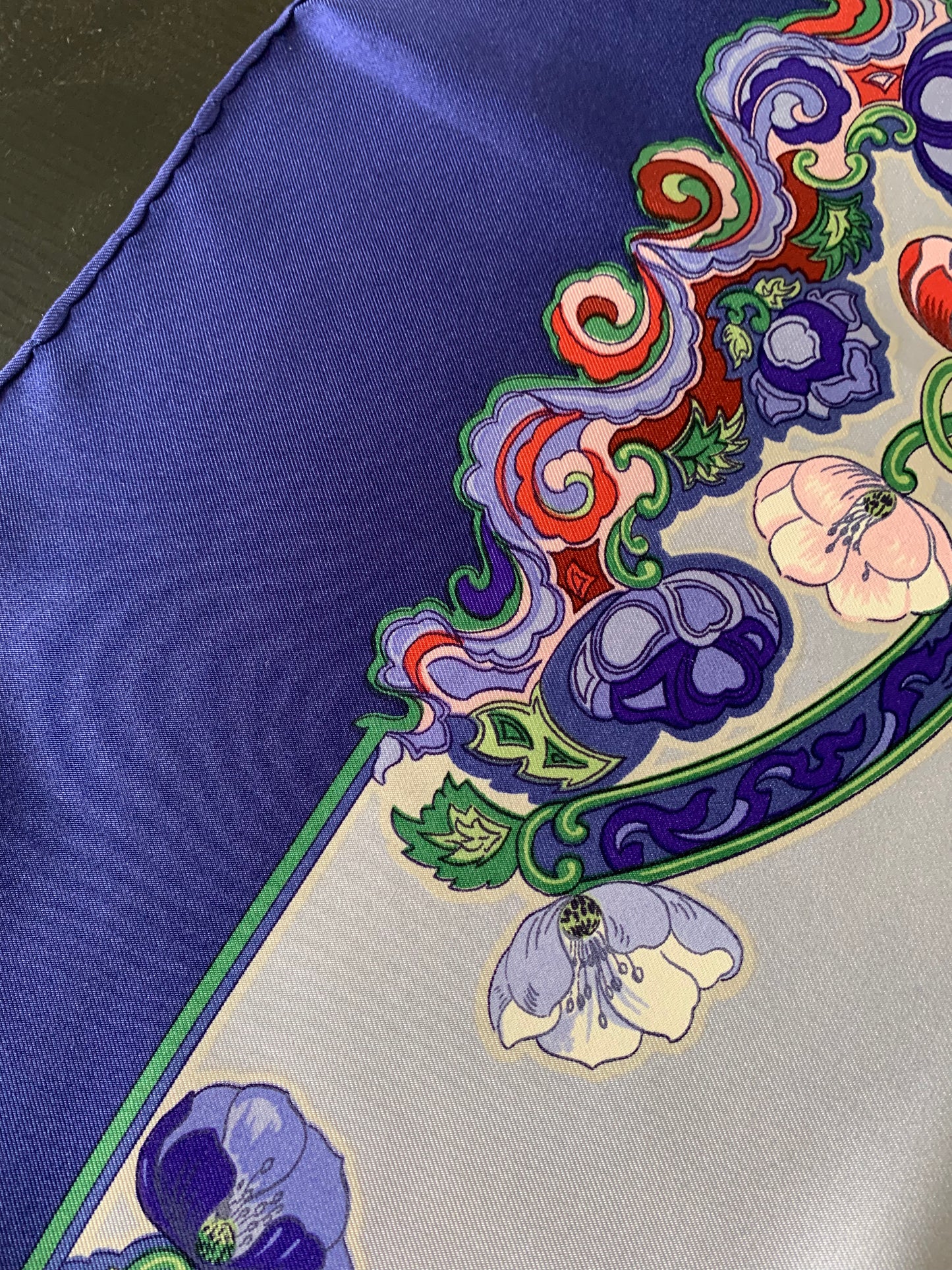 Foulard Hermès « Anémones »