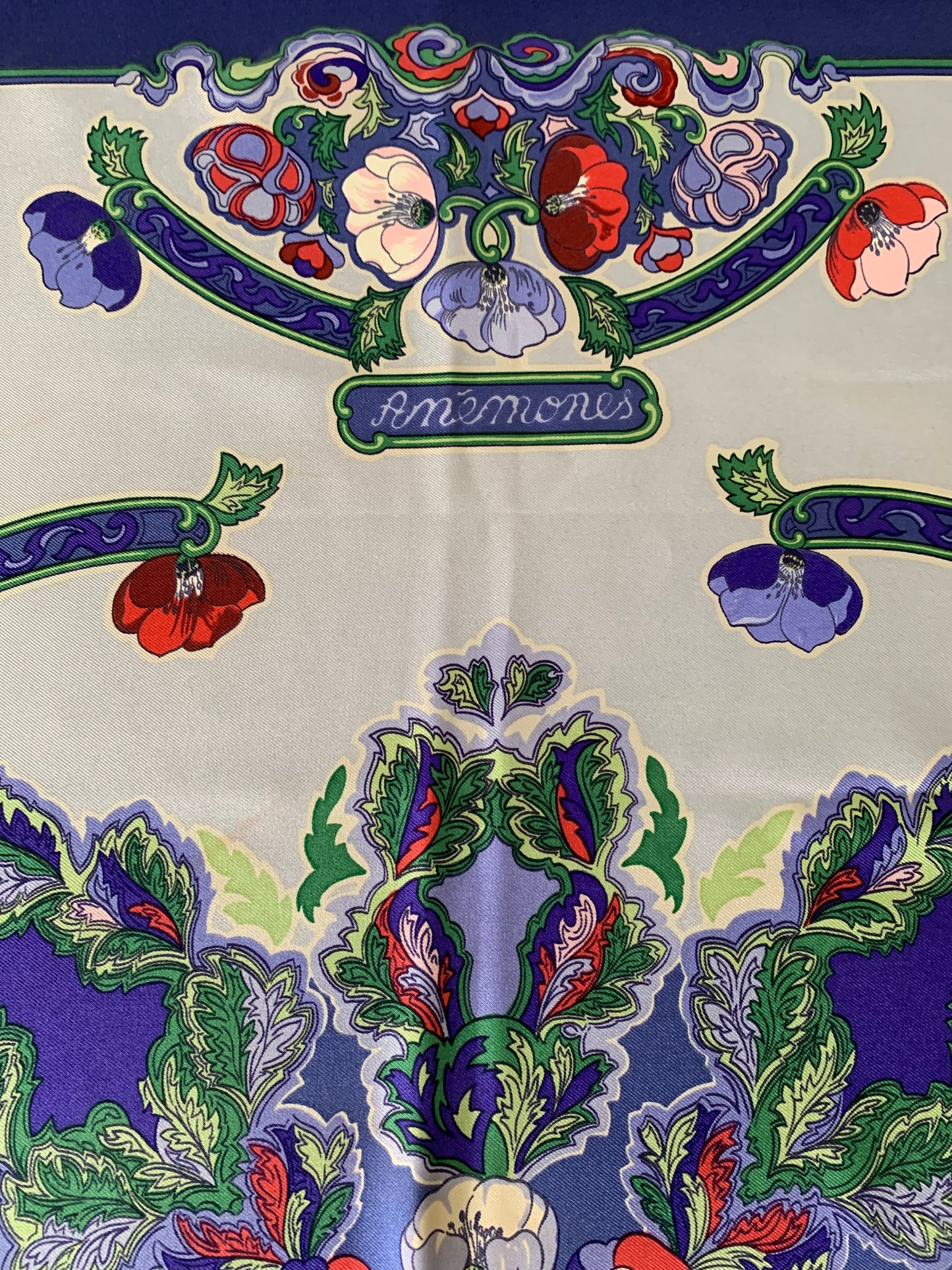 Foulard Hermès « Anémones »