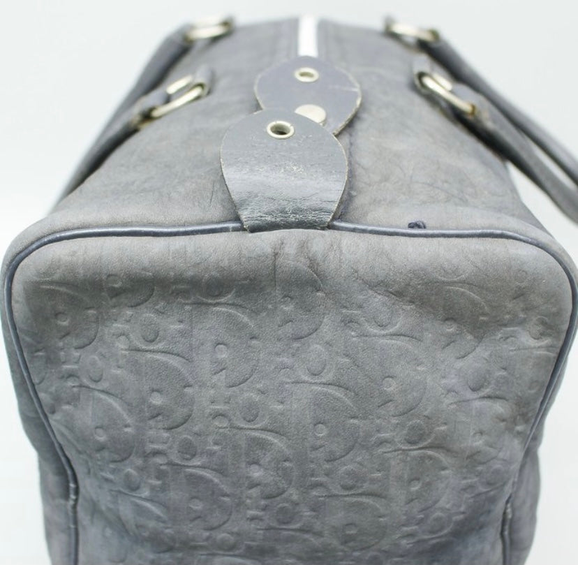Sac cuir embosse logo oblique Christian Dior