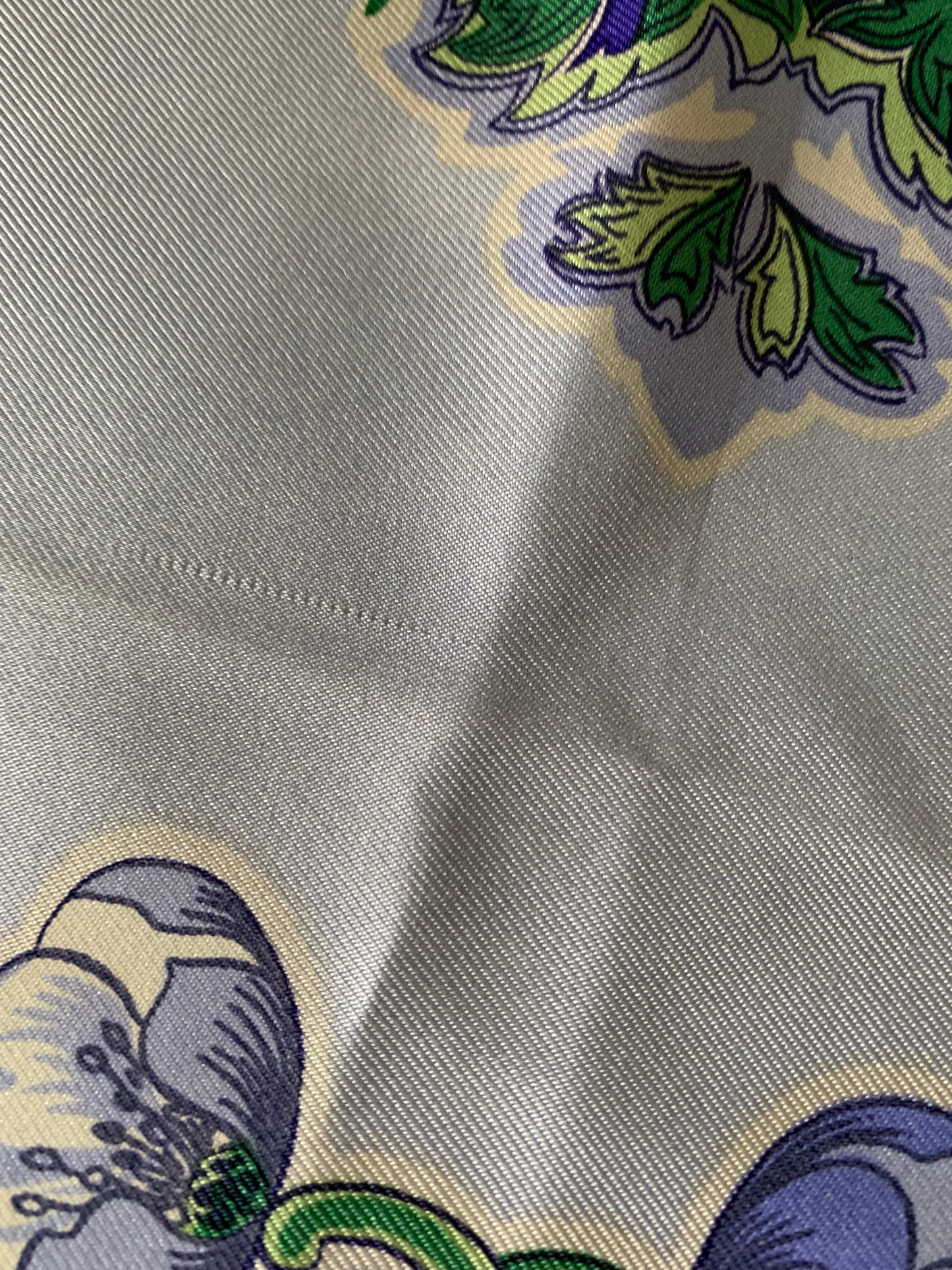 Foulard Hermès « Anémones »