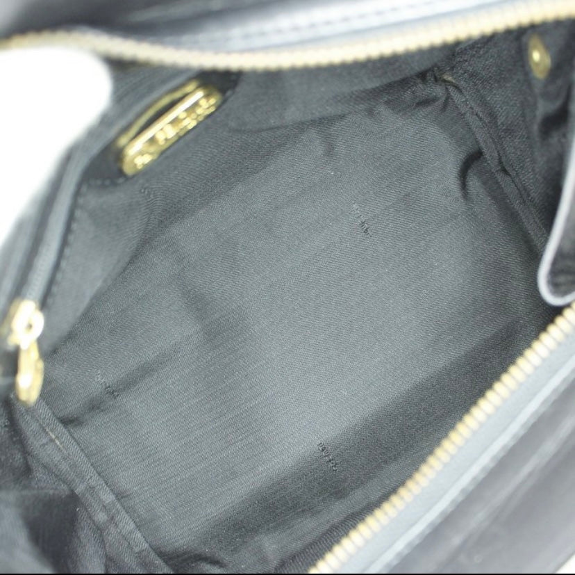 Sac cuir noir matelassé Fendi