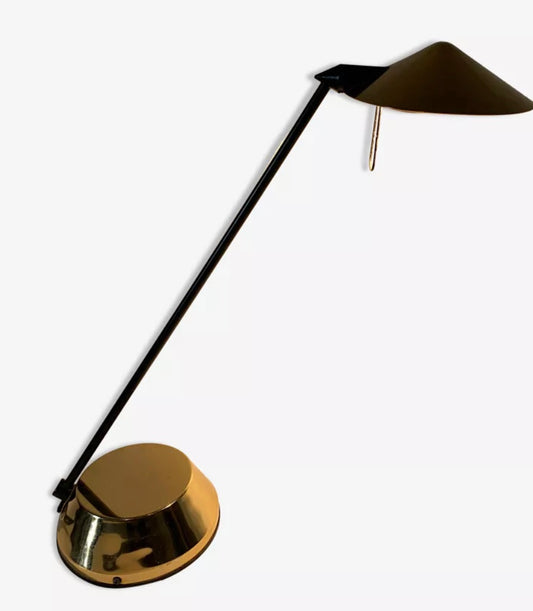 Lampe de bureau dorée