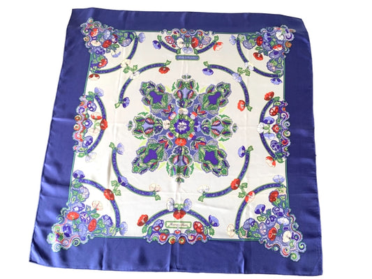 Foulard Hermès « Anémones »
